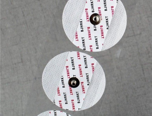 Applications and Optimization of Smart Batteries in Medical Devices